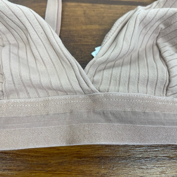 H&M Tan Adjustable Strap Non-Padded Bralette Size 4 Women’s GUC - Picture 8 of 9